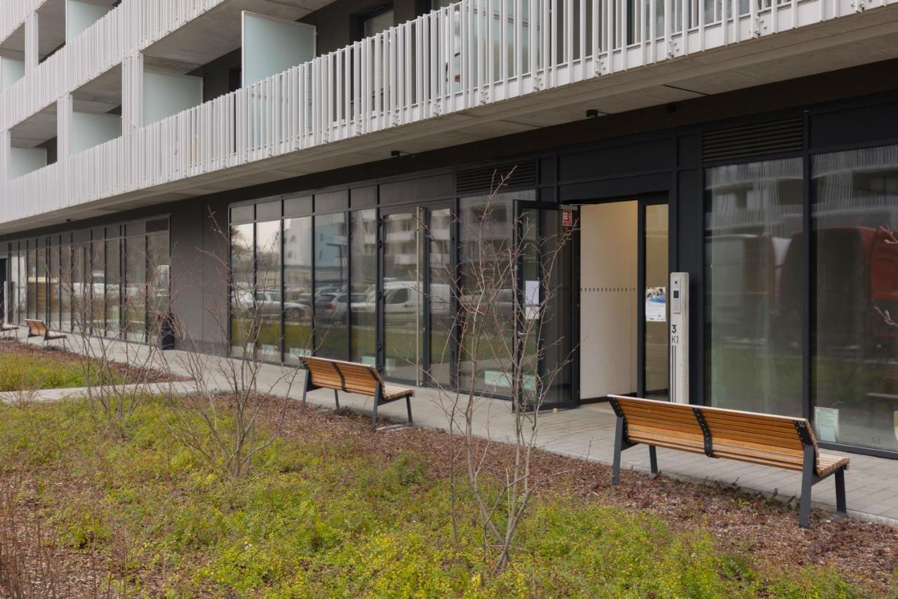 Wola Spacious Flat With Air Conditioning & Balcony By Noclegi Renters Warszawa Eksteriør bilde